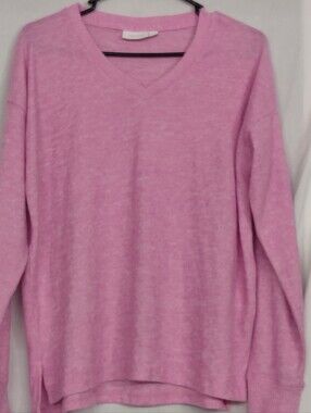 Sussan Soft Pink V-Neck Lightweight Sweater